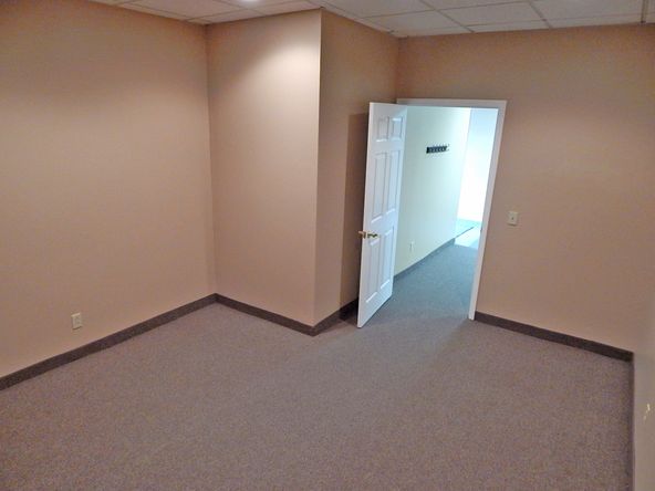 Suite C, Side Center